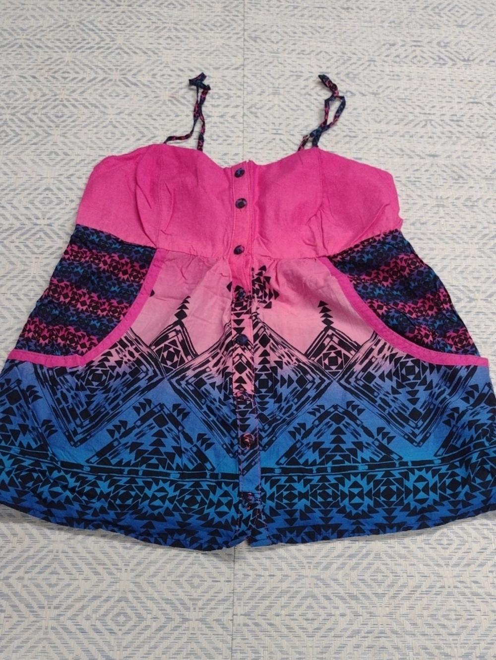 OP Vintage Girls Pink to Blue Ombre Tie-Strap Sun Top (XS Teenagers)